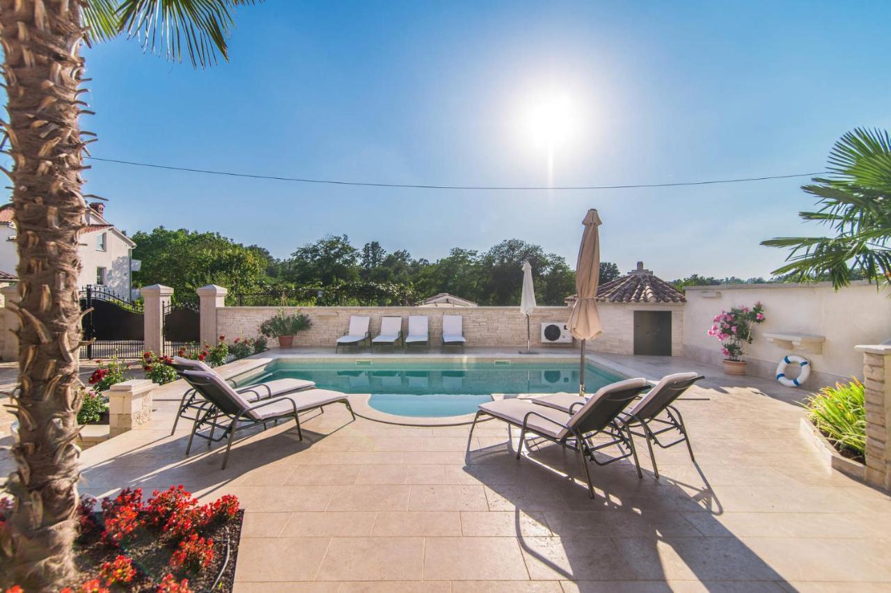 Villa Faggiolo by Villa Plus Rudani Esterno foto