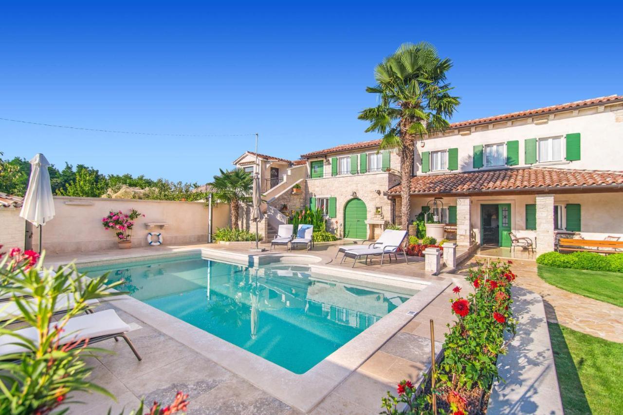 Villa Faggiolo by Villa Plus Rudani Esterno foto